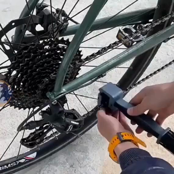ABS kartáč na čištění řetězů jízdních kol pro terénní motocykly Rychlé odstranění špíny