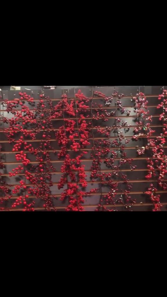 Christmas Glitter Berries Stems Artificial Christmas Simulation Holly Berries Pine Branch for Christmas Tree Ornaments Holiday Home Decor