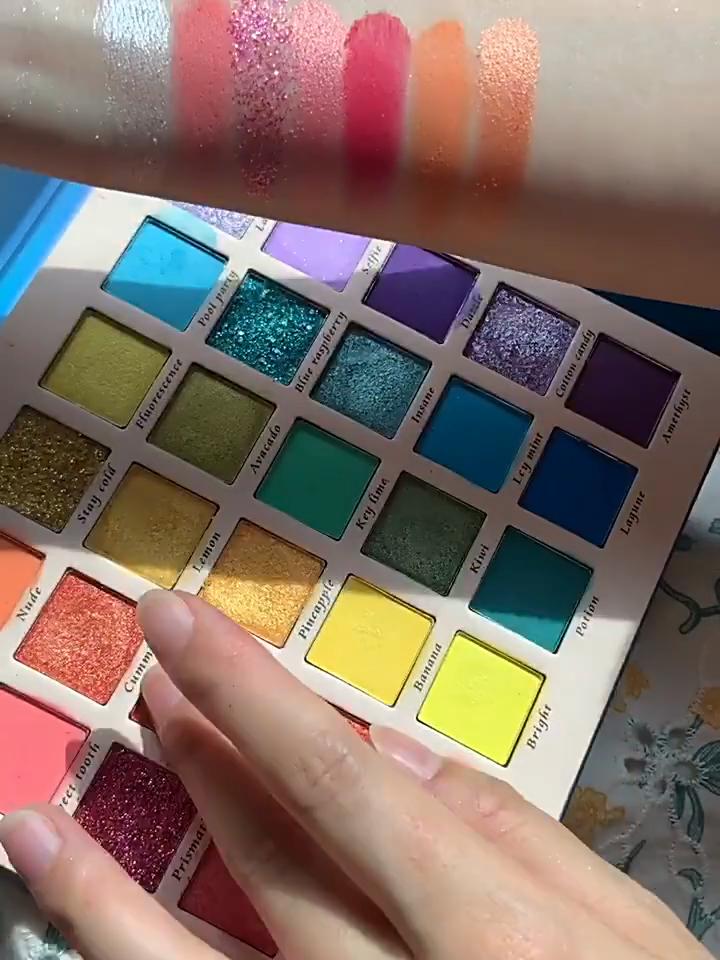 Handaiyan 30 Colors Shimmer Matte Glitter Dreamy Rainbow Palette Eye Shadow Plate
