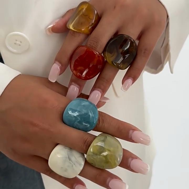Korean Colorful Acrylic Rings Vintage Round Rings for Women Big Kpop Finger Ring Punk Resin Knuckle Joint Ring Aesthetic Jewelry
