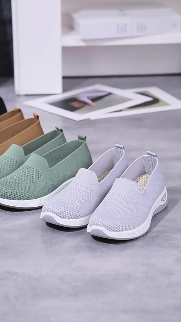 Women's Flying Woven Breathable Casual Shoes, One Foot Shoes, Cloth Shoes, Flat Bottomed Versatile Single Shoes