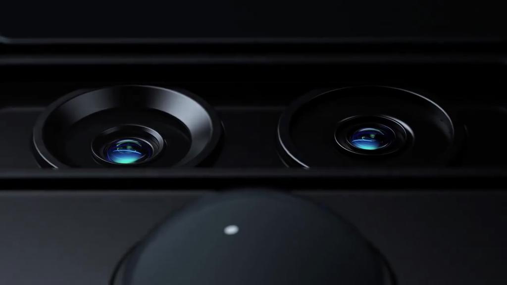 AIOOK Οικιακή Αδιάβροχη κάμερα ασφαλείας HD 30MP 20X Zoom Τριπλή εικόνα 180° Ευρυγώνια CCTV WIFI Full Color Night Vision TwoWay ενδοεπικοινωνία
