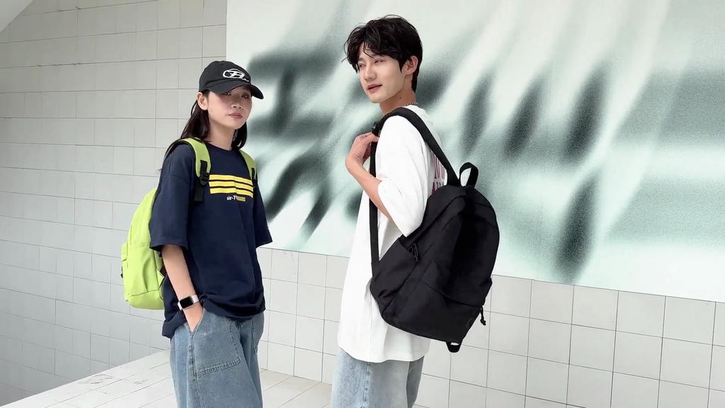 Large Capacity Backpack Men's And Women's Travel Backpack Solid Color Student Schoolbag