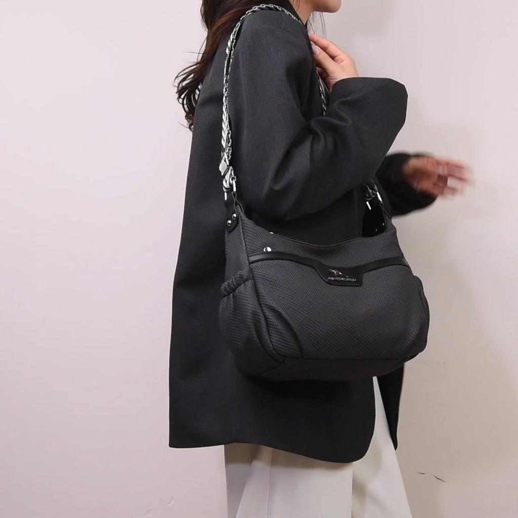 Plecu soma Lielas ietilpības Vidēja vecuma mātes crossbody soma Piestiprināma Maza kvadrātveida soma