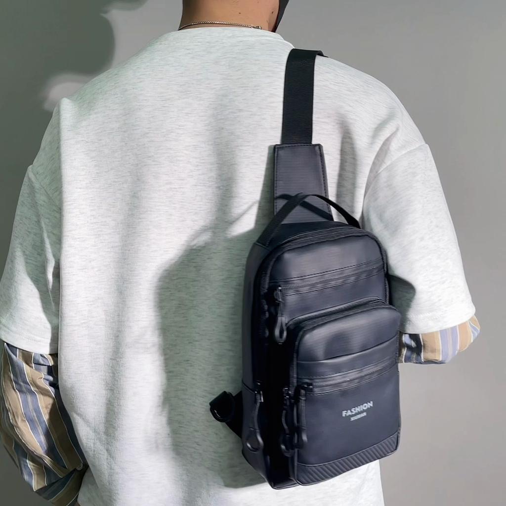 Men's Chest Bag Outdoor Shoulder Bag Large Capacity Crossbody Bag