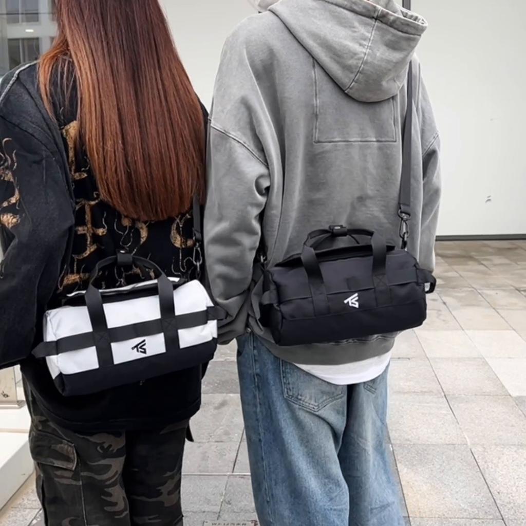 Men's Lightweight Shoulder Bag Student Sports Crossbody Bag Women's Multi-Use Oxford Handbag