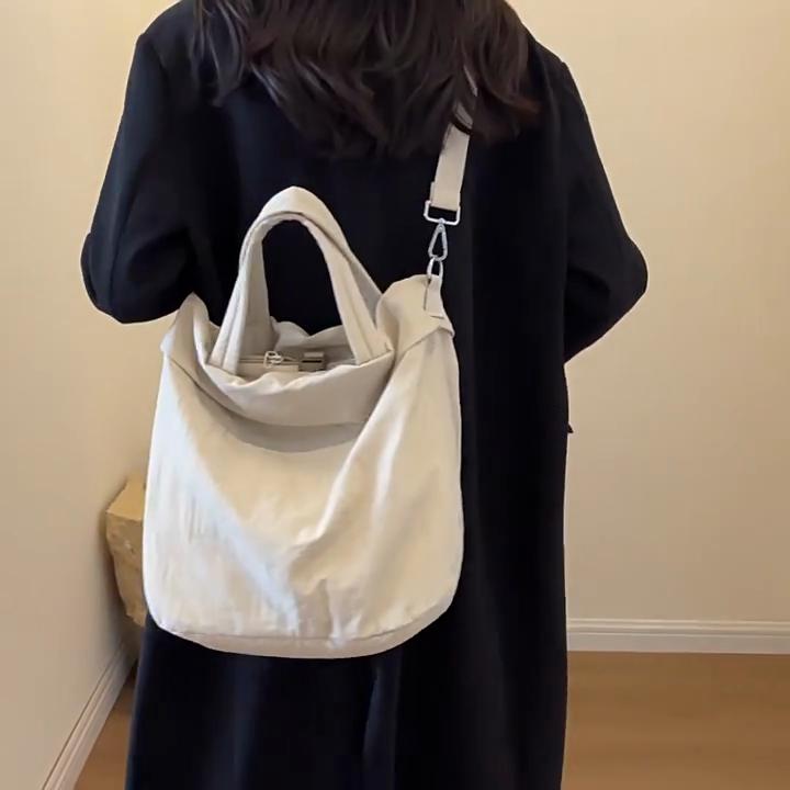 Women'S Stylish Casual Large-Capacity Nylon Shoulder Bag, Lightweight Crossbody Bag fShopping And Travel Handbag.