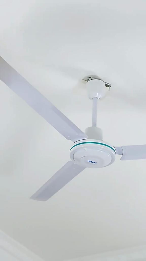 Microfiber Ceiling Fan Duster Extends Up To Long Handled Dust Locking Reusable And Cleaner Brush For Effortless Cleaning