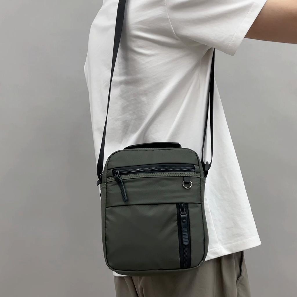 Men's Crossbody Bag Commuter Shoulder Bag Outdoor Travel Handbag