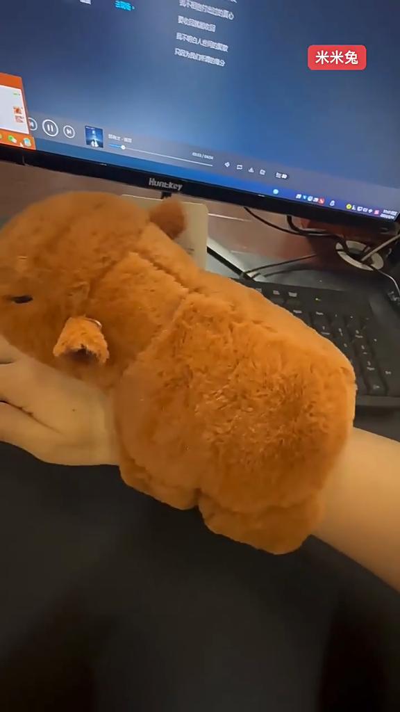 Capybara Pa Pa Ring Bracelet Capybara Doll Plush Toy Creative Doll Entertainment Funny Toy