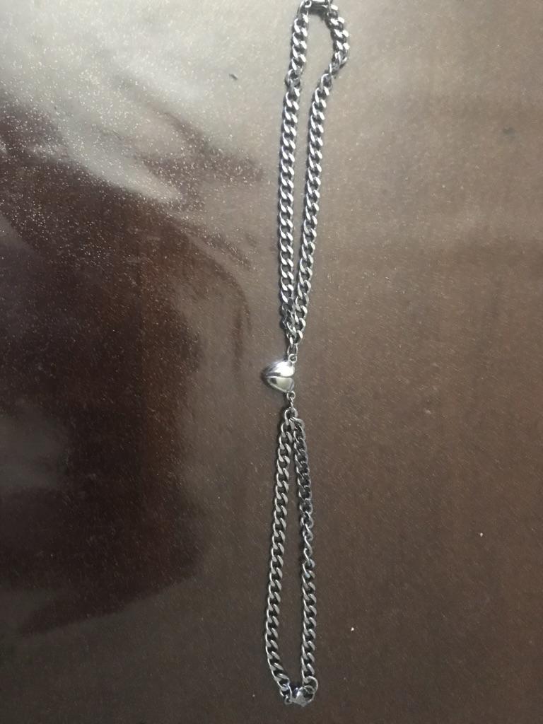 BOCHOI Bracciali Magnetici Abbinati Per Coppie: Set Da 2 Bracciali In Agata Nera Opaca E Howlite Bianca, Regolabili, Gioielli Per Fidanzati, Idea Regalo Per San Valentino
