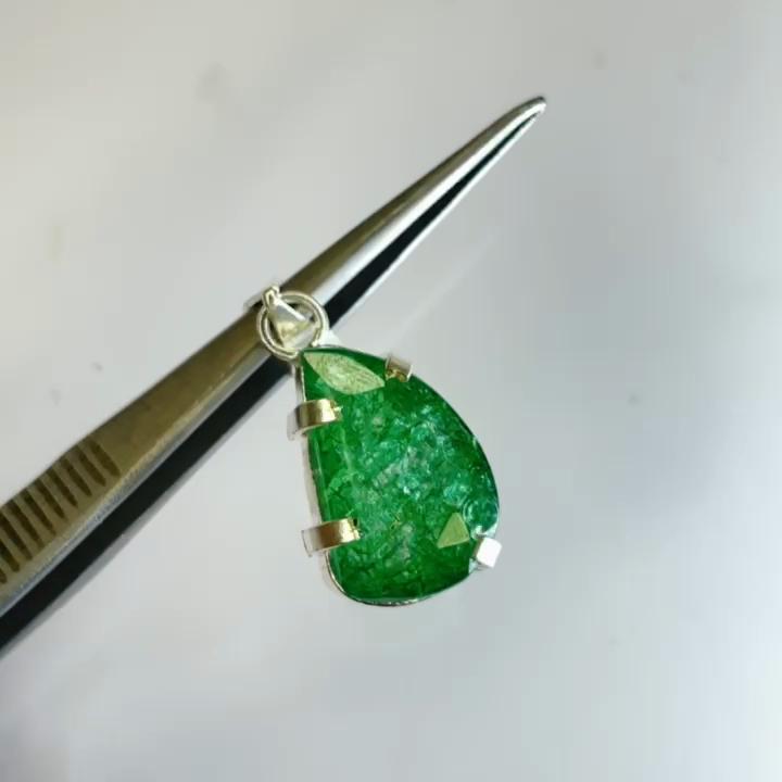 CERTIFIED 33.5 Ct Natural Green Emerald 925 Sterling Silver Fancy Stone Pendant