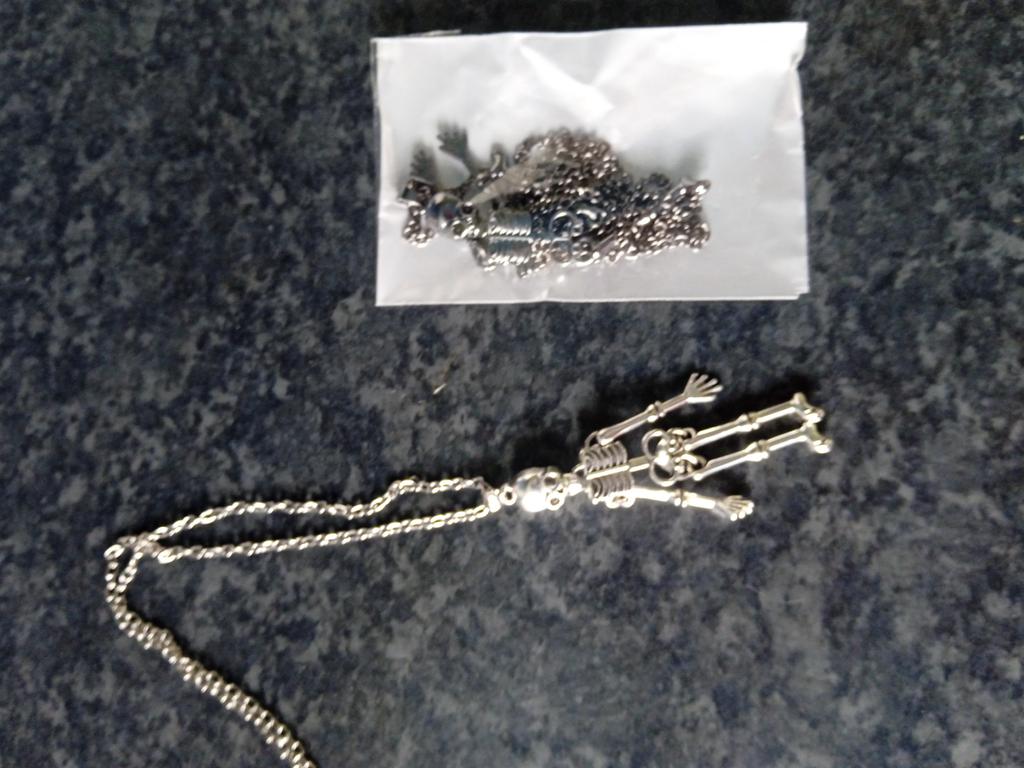 Collana Con Ciondolo Teschio GNOCE In Argento 925 E Cristalli Bianchi - Gioiello Moda Unisex Halloween