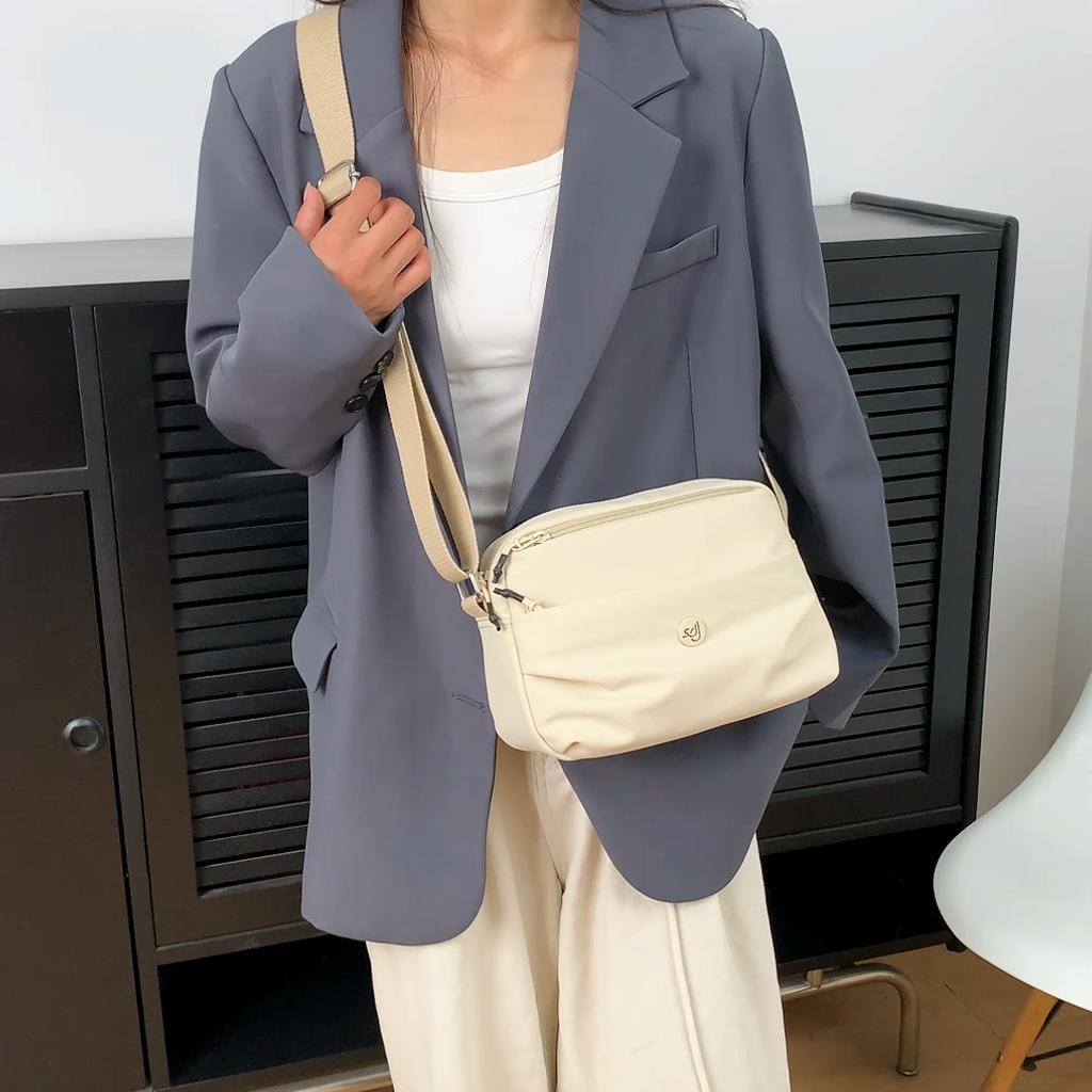 Women Small Capacity Tote Bag Waterproof Nylon Multi-Compartment Shoulder Bag Office Commute Crossbody Purse with Soft Fabric