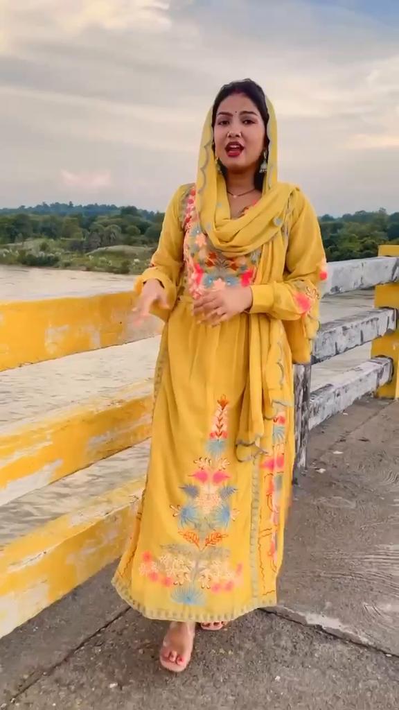 New Different Coloured Embroidered Attractive Party Wear Fox Georgette Kurti Plazzo Has a Regular-fit and Is Made From High-Grade Fabrics And Yarn*