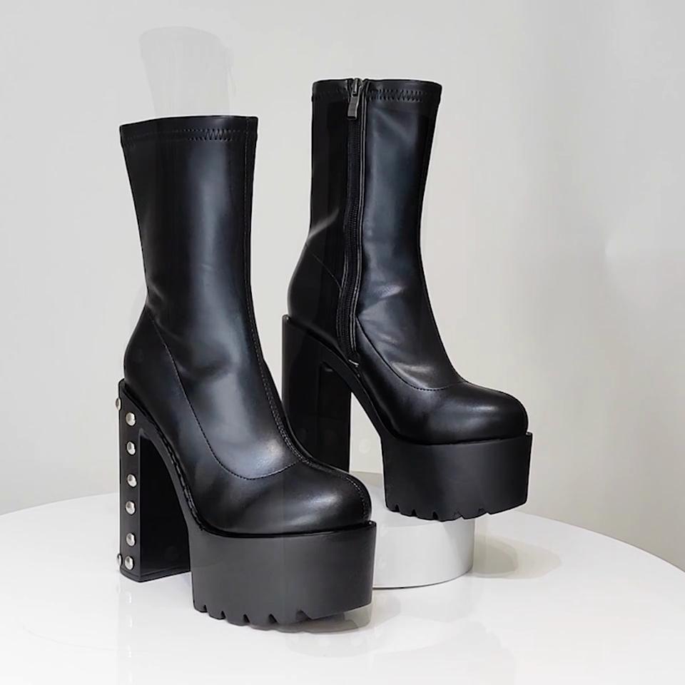 Eilyken Autumn Winter Solid Platform Rivet Zipper Women Ankle Boots Punk Style Round Toe High Heels Nightclub Prom Shoes