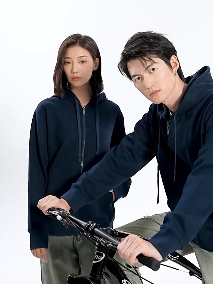 Autumn Double Needle Quality Fleece Hooded Zipper Falling Shoulders and Headbands, Couple Clothing, Trendy Class Clothes for Male and Female Students