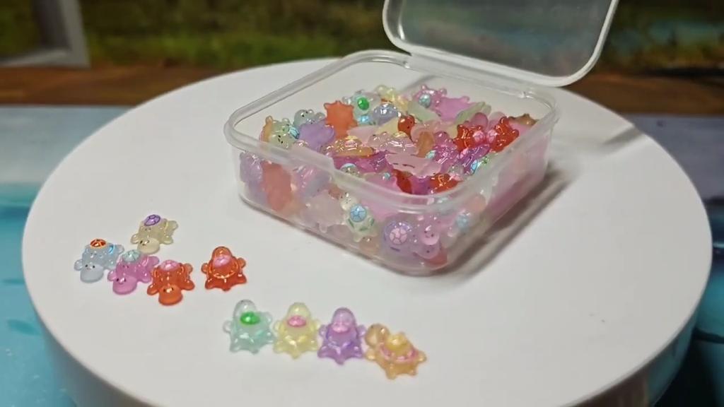 100Pcs Multicolors Super Mini Luminous Parent-child Turtle Miniatures Resin Ornaments Fairy Garden Decoration Micro Landscape