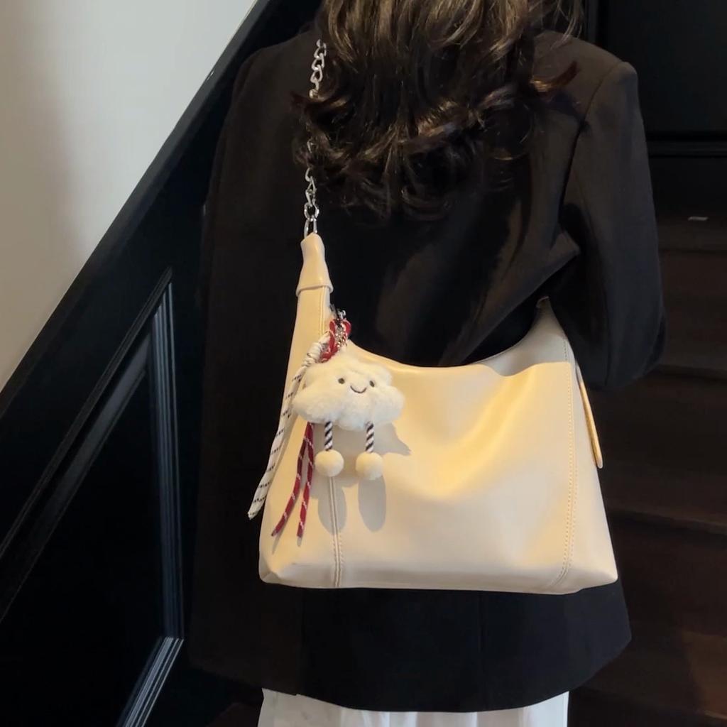 Tote Bag Commuter Large Capacity Shoulder Bag Women's Chains Crossbody Bag