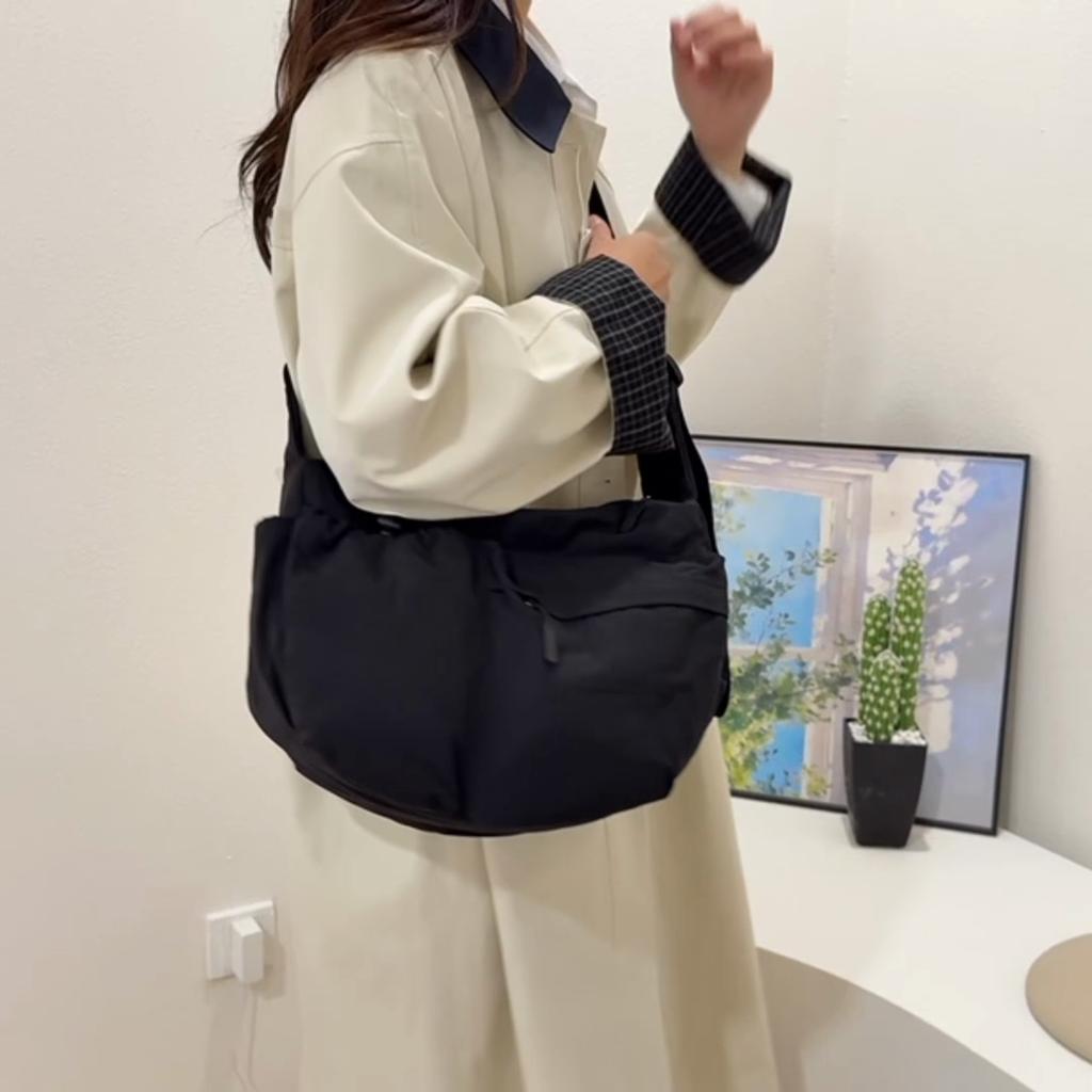 Lightweight Nylon Crossbody Hobo Bag Adjustable Strap Multi Pocket Zipper Casual Shoulder Purse for Women