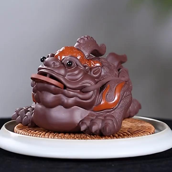 Handmade Golden Toad Purple Sand Tea Pet Purple Clay Sculpture Tea Play Gifts Lucky Golden Toad