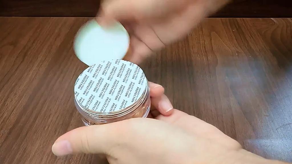 30pcs Collagen Cream Moisturizing Hydrating  Capsule Essence Anti-aging Facial Moisturizing Brightening Firming Facial Essence Skincare