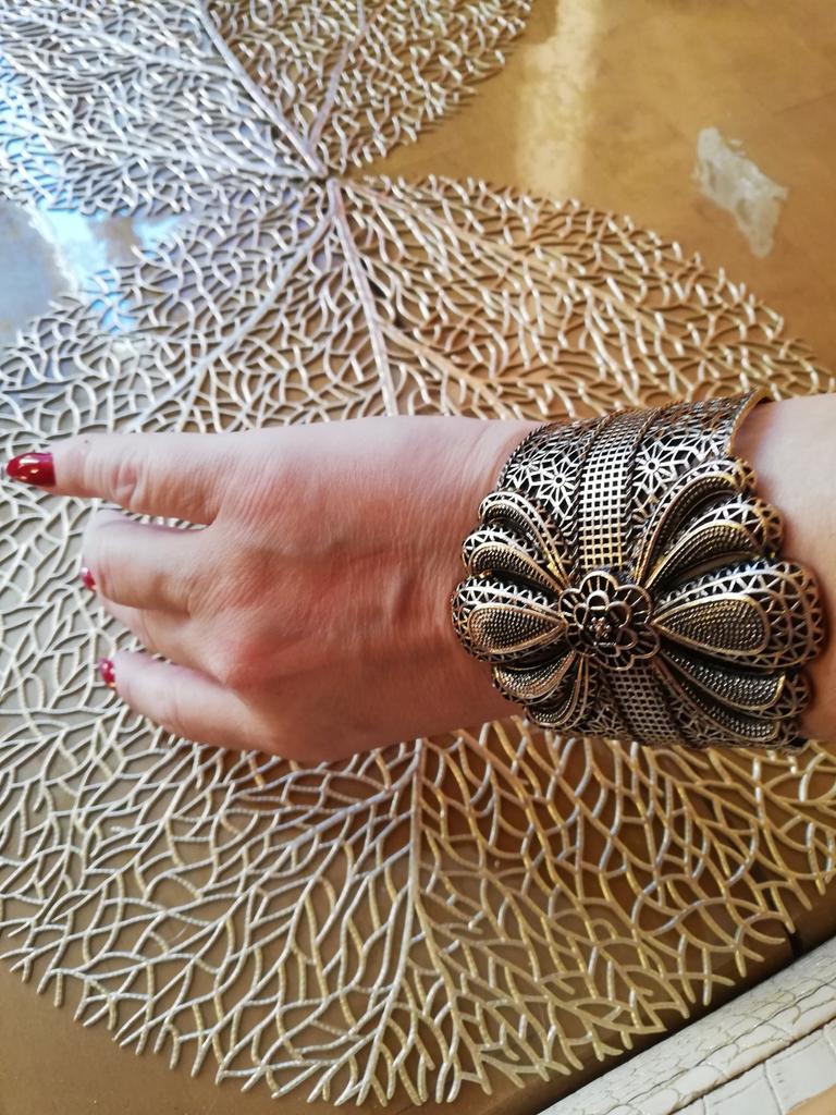 Yienate Set Di Braccialetti In Oro Boho In Metallo Di Grandi Dimensioni Struttura Rotonda Ad Incastro Set Di Braccialetti Indiano Matrimonio
