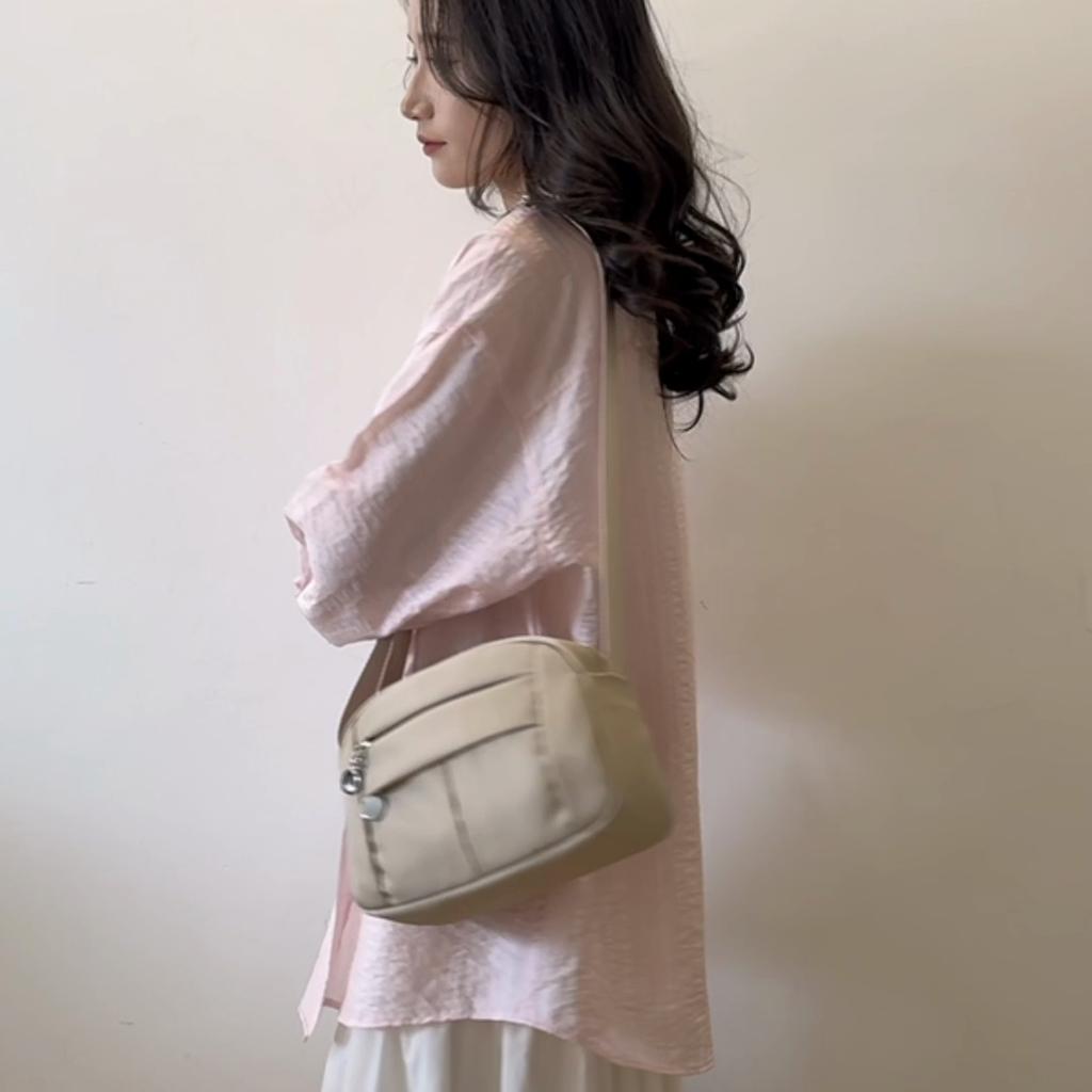 Women's Multi-Compartment Nylon Crossbody Bag Large Capacity Shoulder Bag