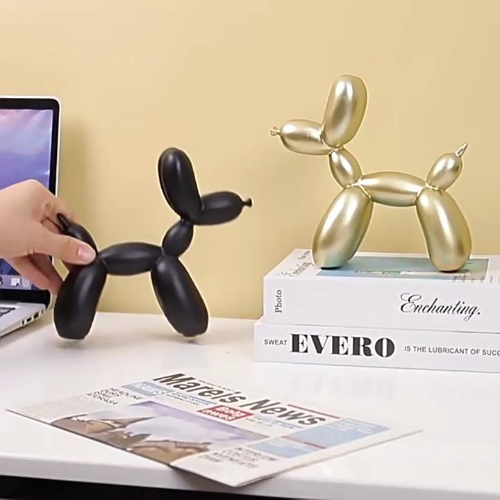 Contemporary Balloon Dog Resin Figurine For Desk And Bookshelf Decoration