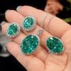 Luxuriöse geometrische Zirkonia-Schmucksets für Damen 2025 Neue Mode Ohrringe Ringe Halskette Schmuck Hochzeitsparty-Accessoires