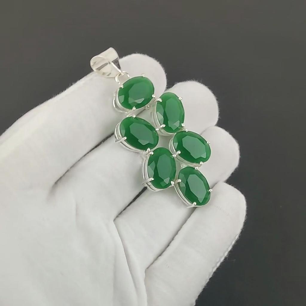 Vackert smaragd ädelstenshänge 925 Sterlingsilver - Handgjord design, Smycken för vardagsbruk, Unikt smaragdhänge gåva till mamma