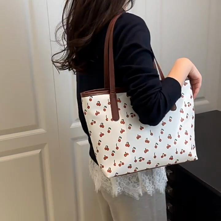 Fashion Large Capacity Pu Tote Bag For Women With Cherry Print Design Zipper Closure For Daily Use