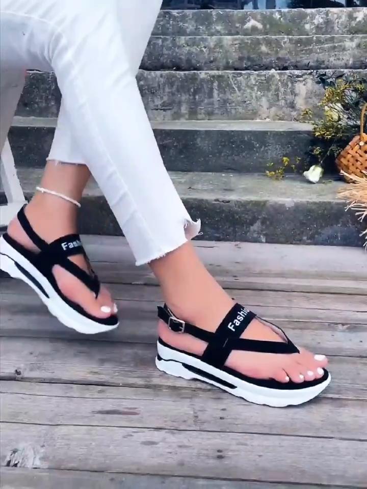 Stylish Women's Platform Thong Sandals with Letter Buckle Strap and Slingback for Outdoor Summer Comfort