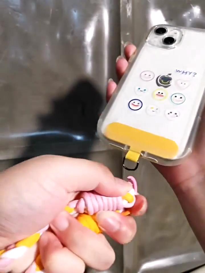 Macaron Dopamine Colored Short Strap Mobile Phone Chain with Clip Wrist Strap Keychain Wallet Lanyard