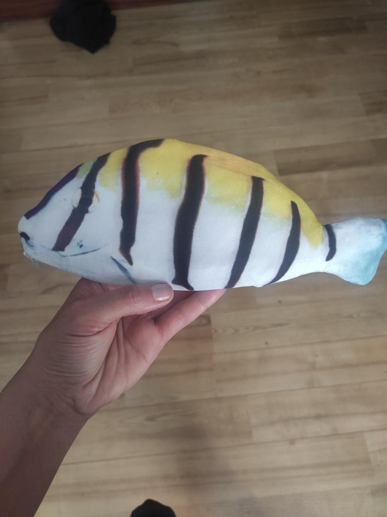 Astuccio A Forma Di Pesce Realistico In PU - Capiente E Creativo, Stile Eccentrico Per Scuola E Ufficio