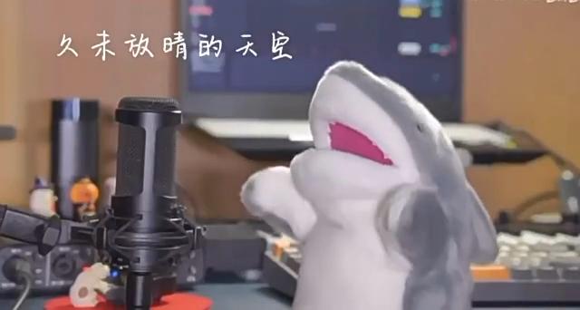 Cute Toy Story Shark Plush Finger Puppet - Soft Stuffed Animal Doll, Kids Party Decoration & Cartoon Figure for Children