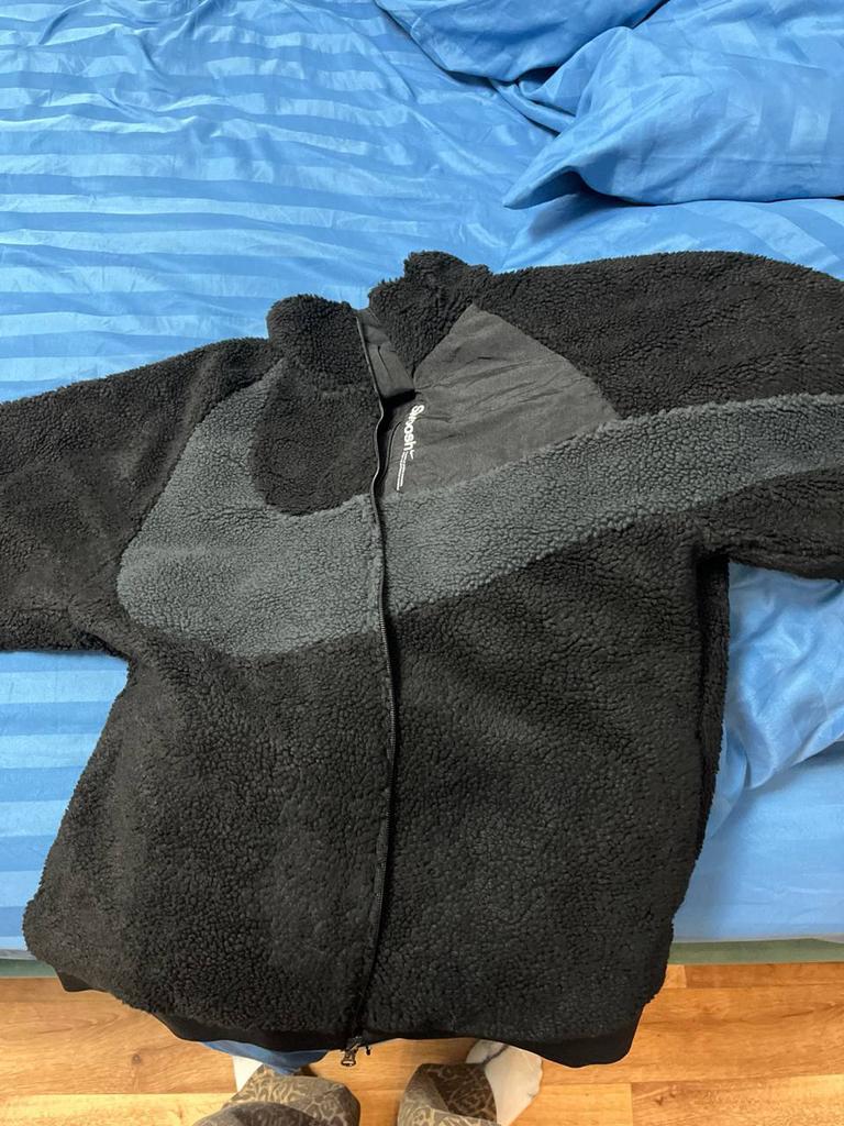 Nike Reversible Fleece Jacket With Stand Collar And Zip Men Jacket