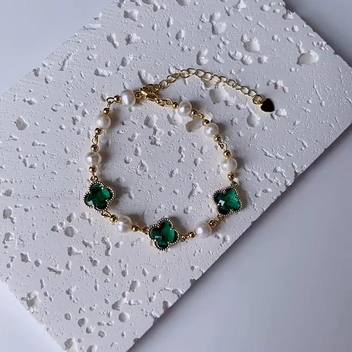 New Four-leaf Clover Bracelet for Women Classic Retro Design High-end Women's Bracelet Jewelry