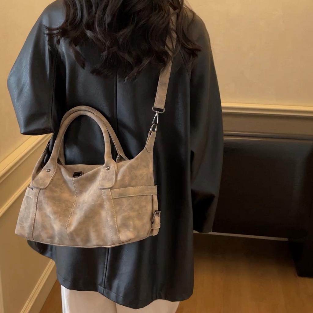 Vintage Faux Leather Duffel Bag Women's Fashion Shoulder Tote with Dual Handle and Practical Design