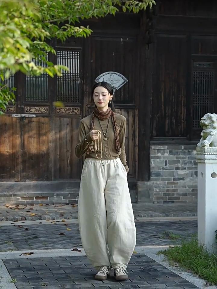 Johnature Women Vintage Bloomers Pants Warm Winter Solid Color Trousers Elastic Waist Loose Pants