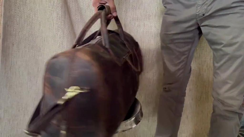 Leather Duffle Bag, Handmade Leather Weekender, Gym Bag, Vacation Duffel Bag, Travel Bag, Overnight Bag for womens day gift