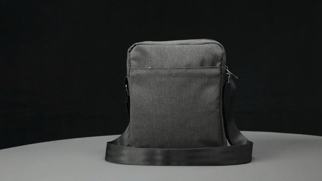Tigernu Høy kvalitet Messenger Bag for menn Mini Business Skulderveske Mannlig Casual Crossbody Bag College Travel Sling Bag