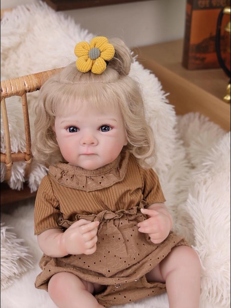 KEIUMI 18 Inch Reborn Baby Doll Full Silicone Vinyl Realistic Skin Like Newborn Girl Toy Children Birthday Gift