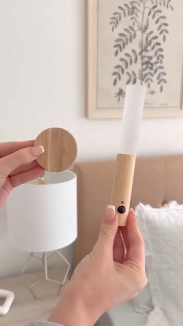 1pc Intelligent Human Body Induction Night Light, LED Rechargeable Corridor Cabinet Wall Light, Household Toilet Wall Induction