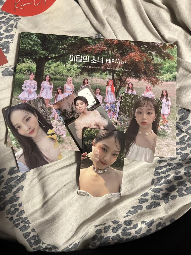DREAMUS Mensile Girl LOONA Flip That Summer Special