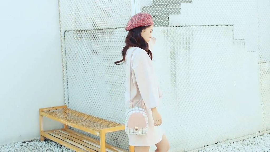 bench cross body bolsa