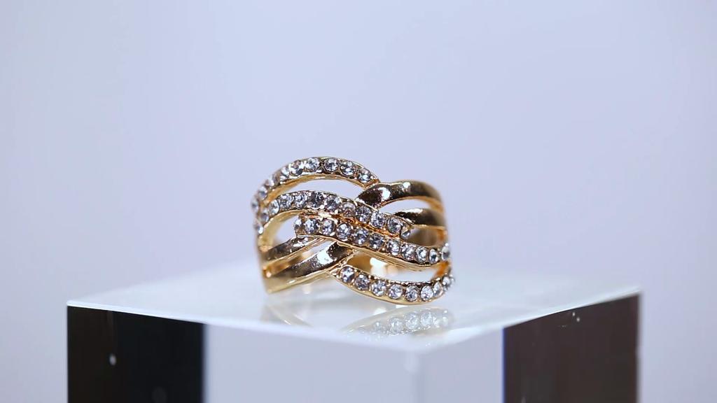 Luxury 9K Gold Plated Alloy Finger Band Rhinestone Inlaid Ring Jewelry Gift