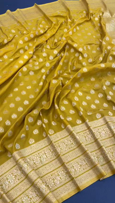 Damen-Sari aus Georgette-Seide mit nicht genähtem Blusenteil