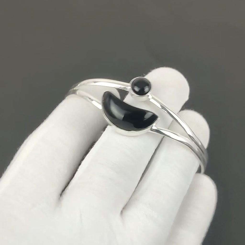 Natural Black Onyx Gemstone Handmade Cuff Bangle 925 Sterling Silver Cuff Bangle, Black Onyx Bracelet For Wife , Unisex Bangle, Gift For Her
