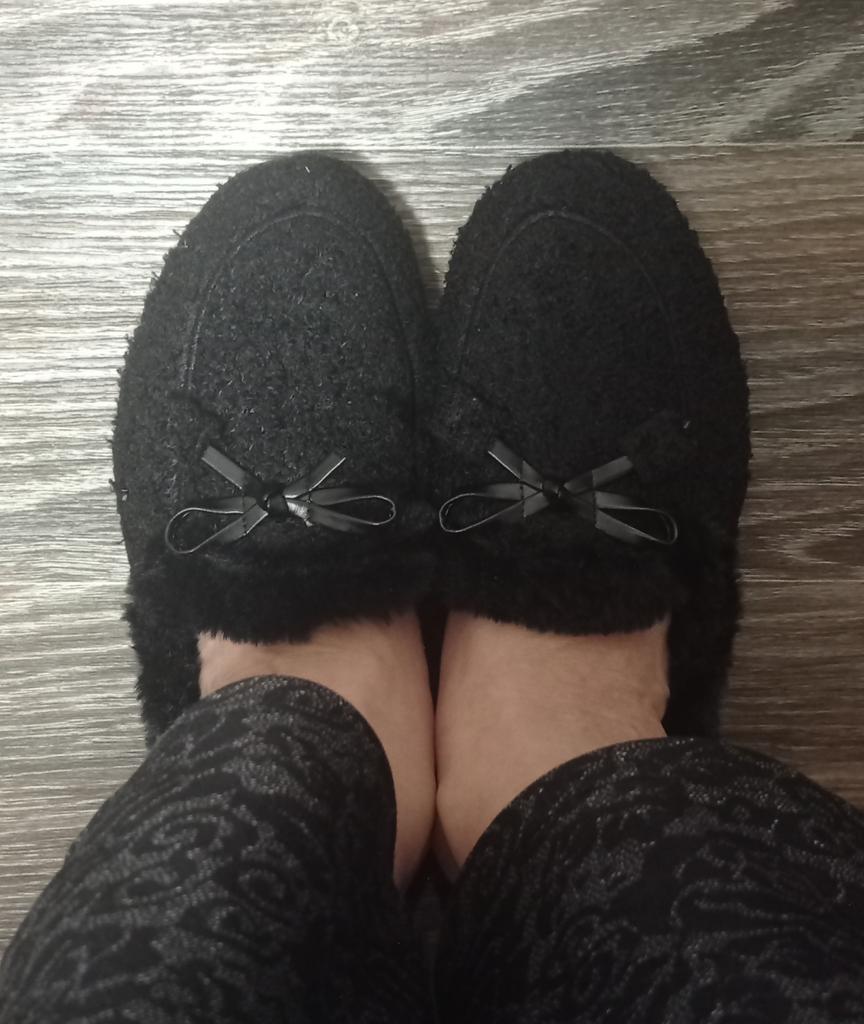 Pantofole da Donna a Fascia Incrociata Morbide e Comode Scarpe da Casa in Pelliccia Sintetica Pantofole Calde e Traspiranti da Casa Suola in Gomma Antiscivolo,Black,EU39US9.5